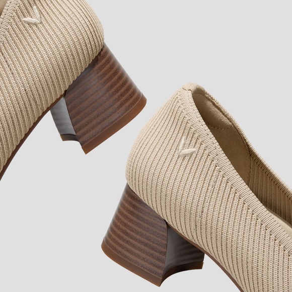 NWOB VIVAIA Square-Toe Chunky Heels (Melody Pro) - Picture 2 of 7